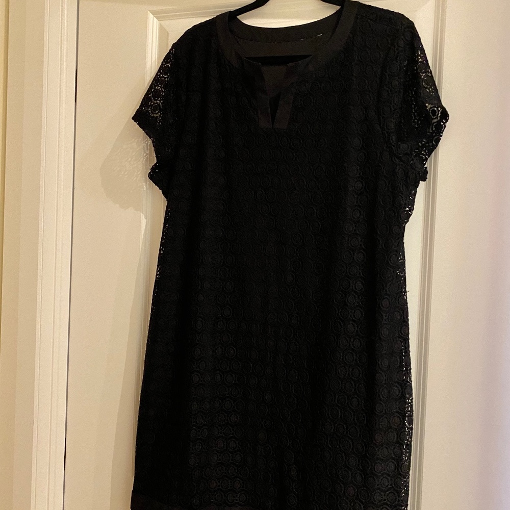 Issac Mizrahi Black Lace-Like Dress Size L